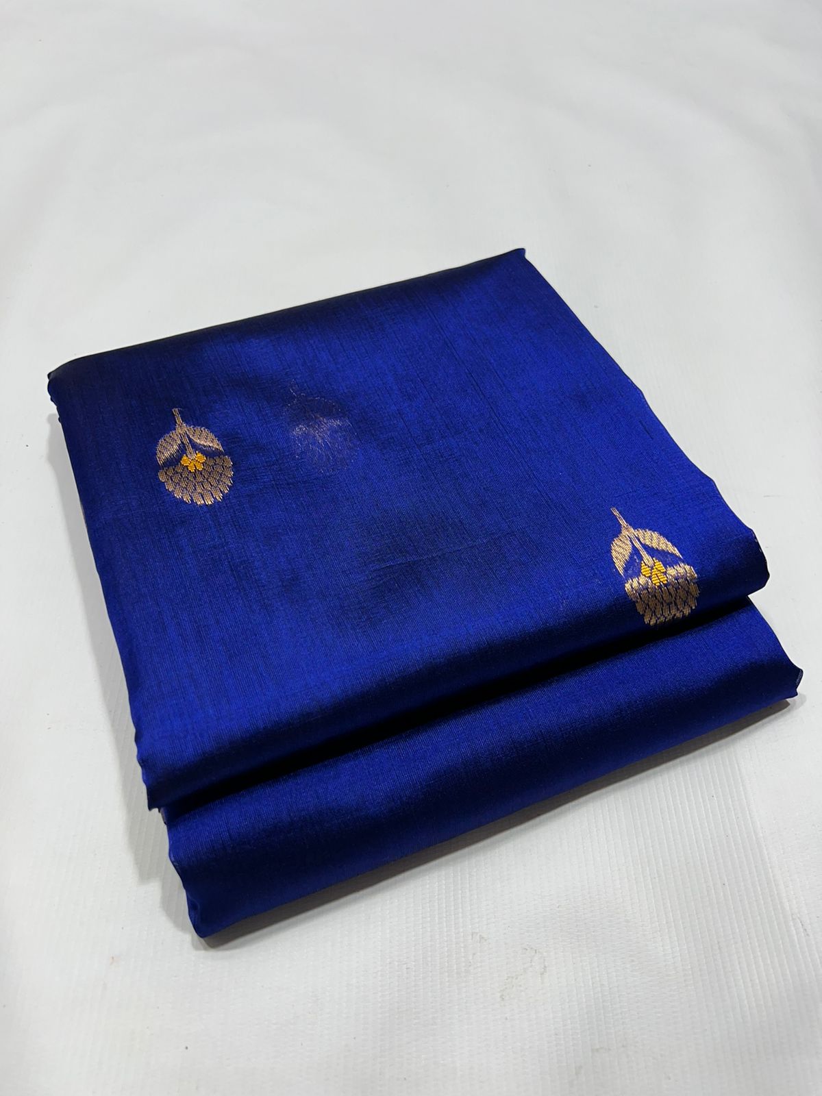 Pure Chanderi Silk Saree : Handloom Woven