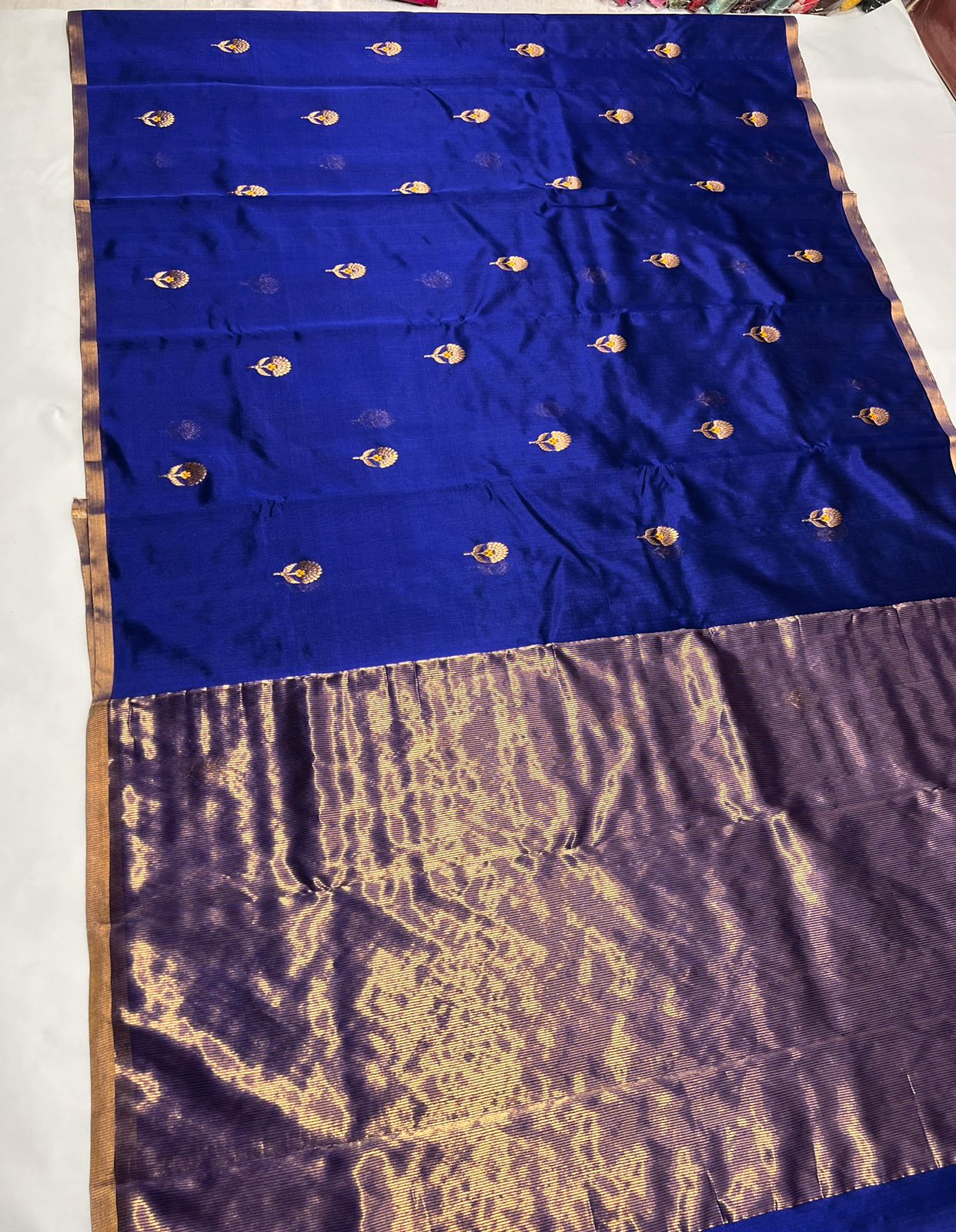 Pure Chanderi Silk Saree : Handloom Woven