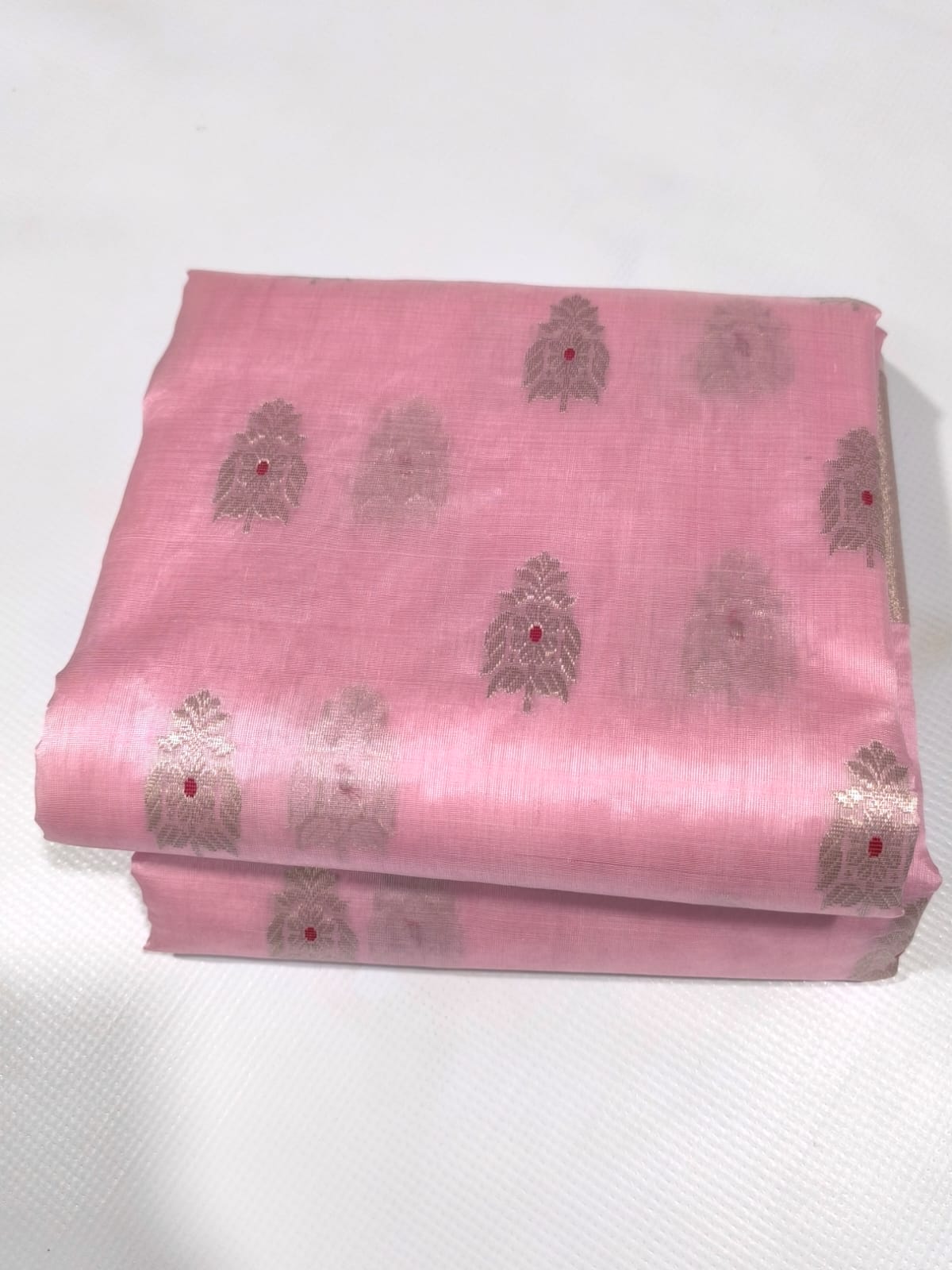 Pure Chanderi Silk Saree : Handloom Woven