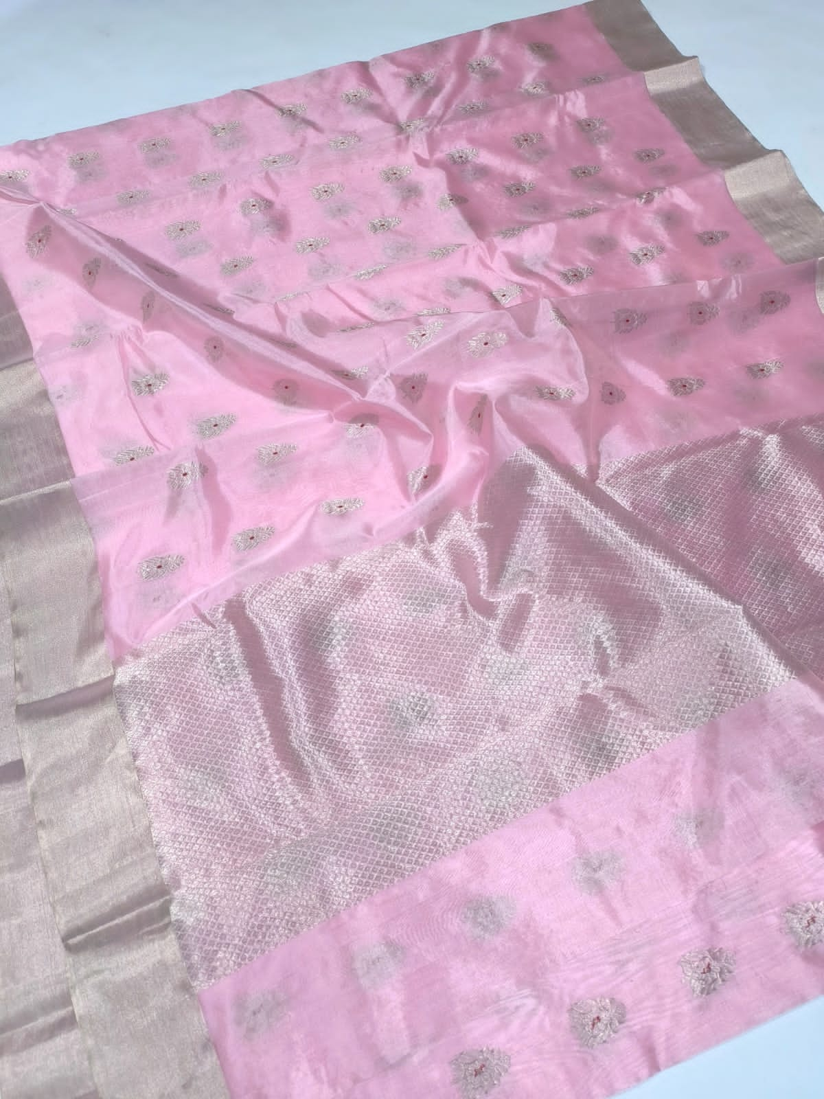 Pure Chanderi Silk Saree : Handloom Woven