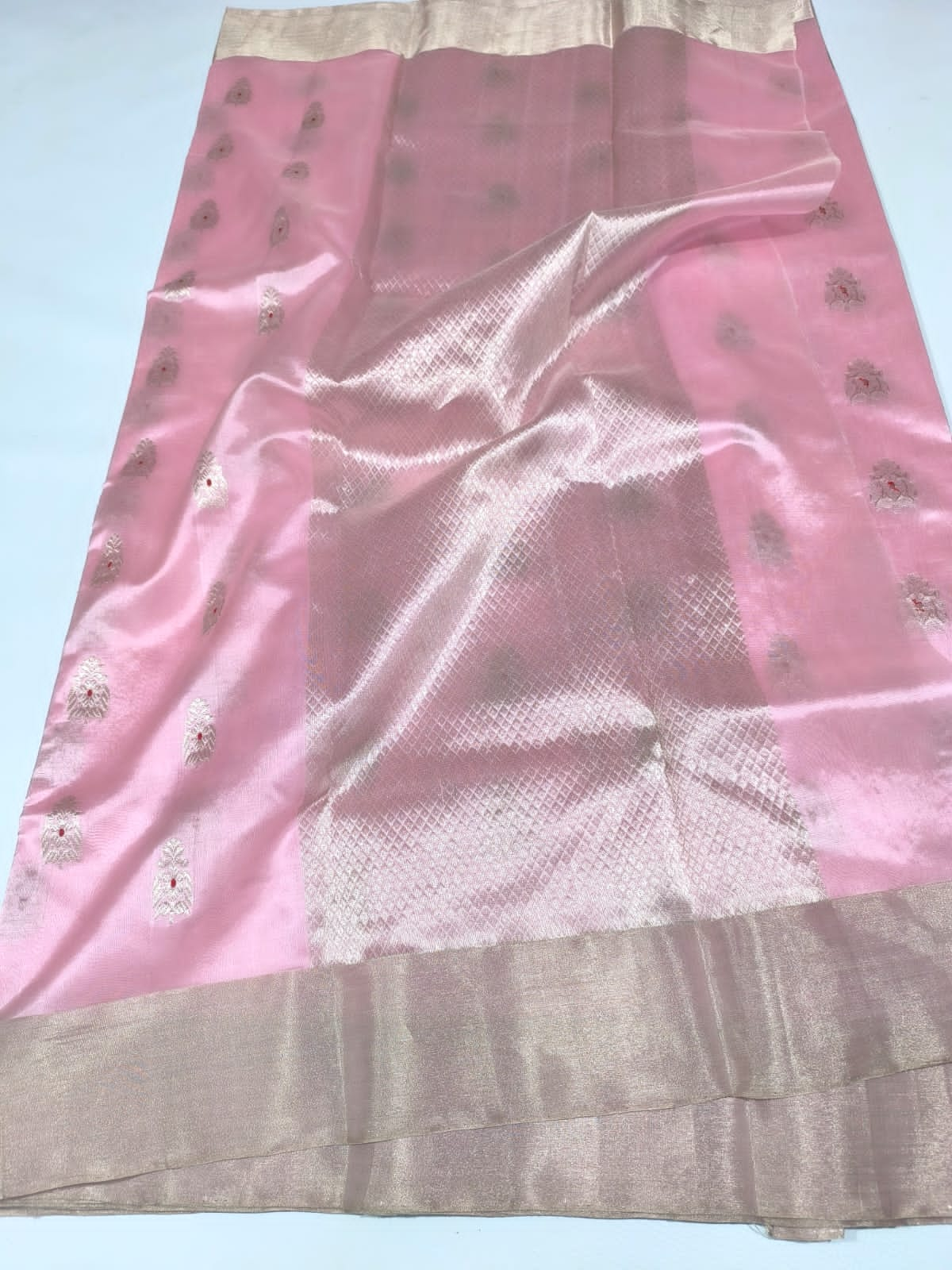 Pure Chanderi Silk Saree : Handloom Woven