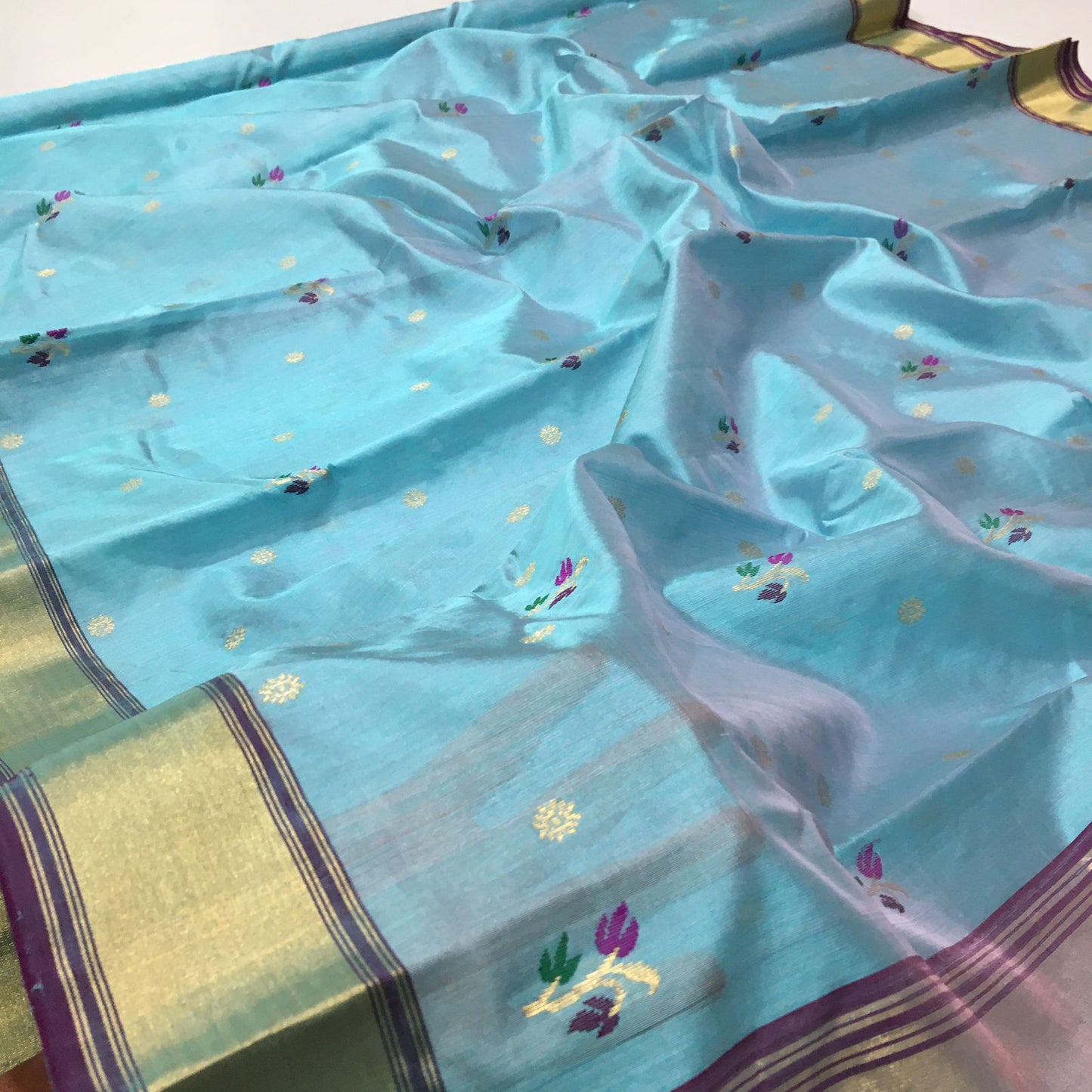 Pure Chanderi Silk Saree : Handloom Woven