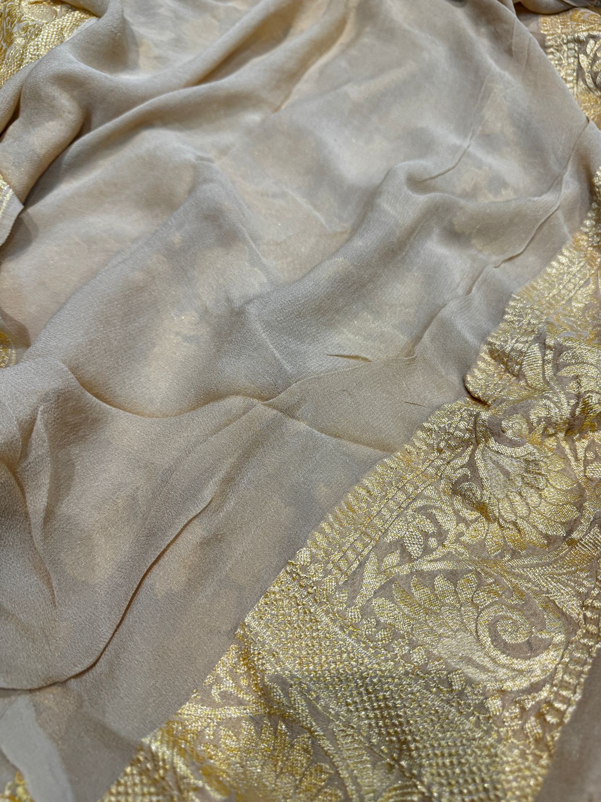 Pure Khaddi Georgette Saree : Gold Zari